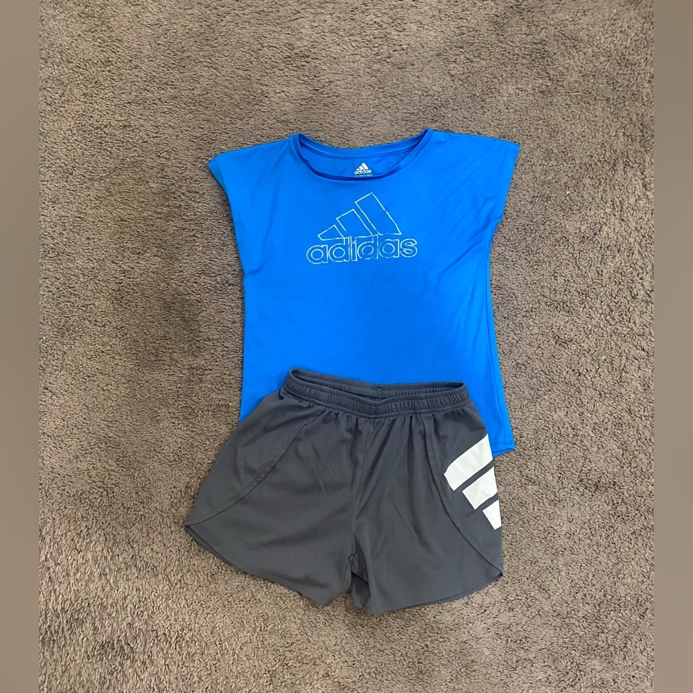Girls Adidas Blue/grey Outfit size Large 14